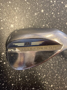Titleist Vokey SM8  56 grader