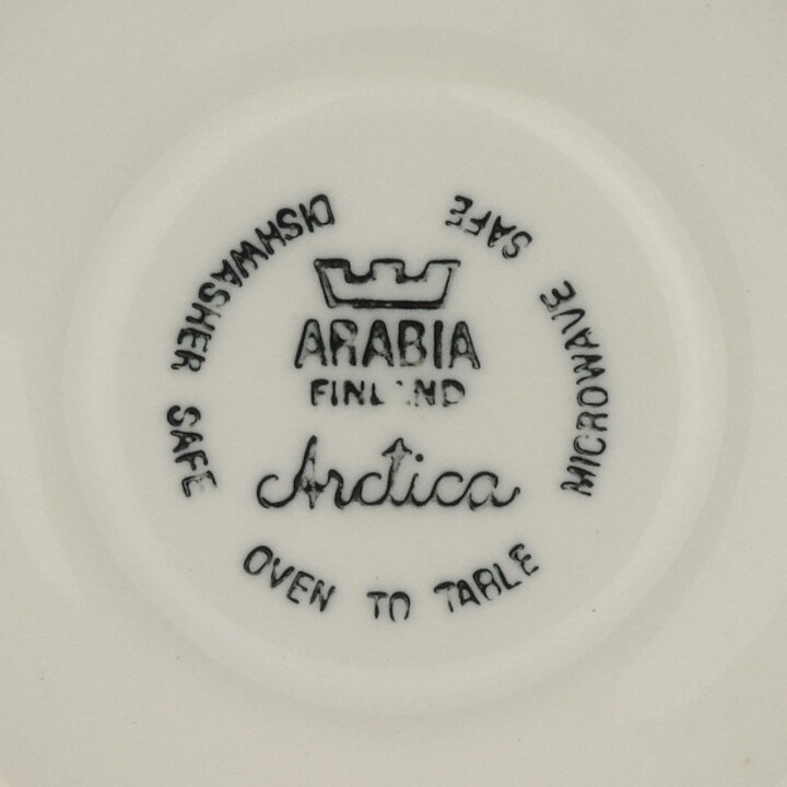 インケリ・レイヴォ  Arcticaシリーズ  白いコーヒーカップソーサー  14cm  1979年  [送料無料]  [サンプル画像]