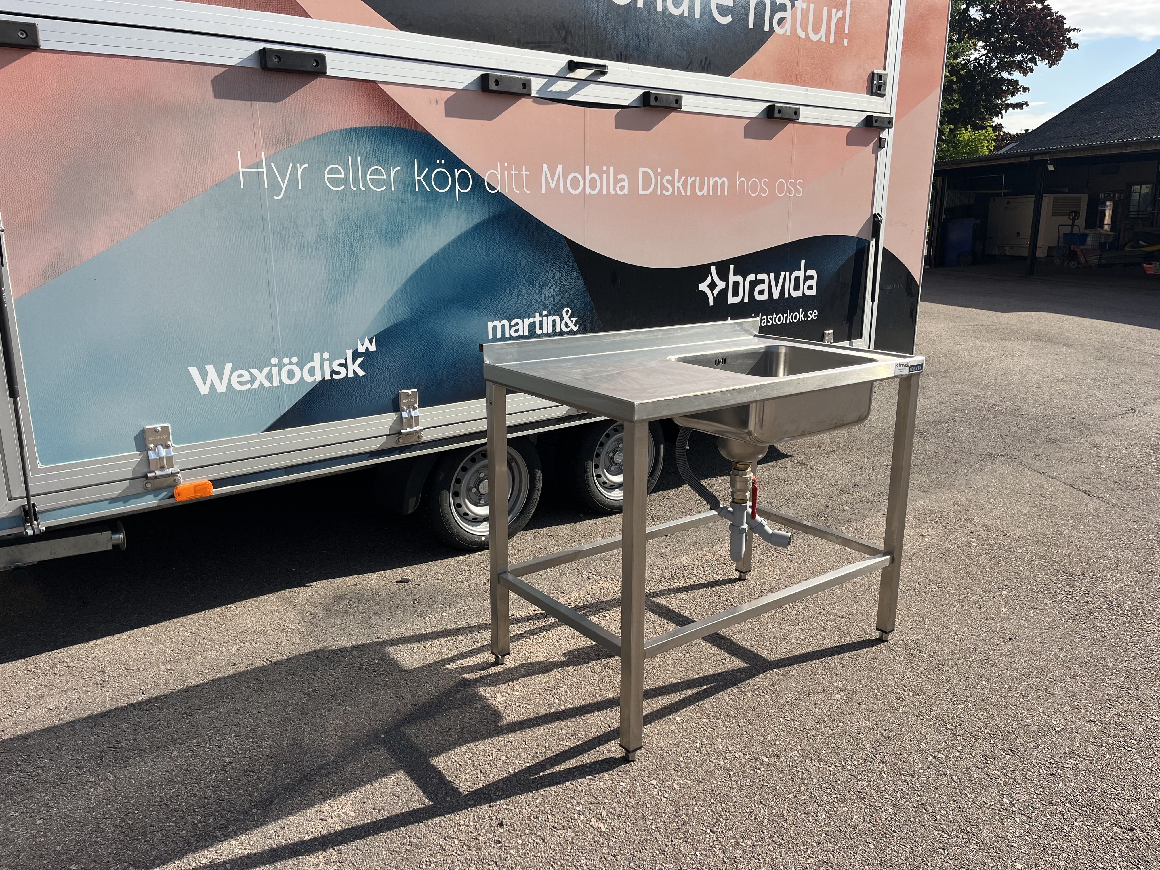 Begagnad rostfri bänk med vask - 2