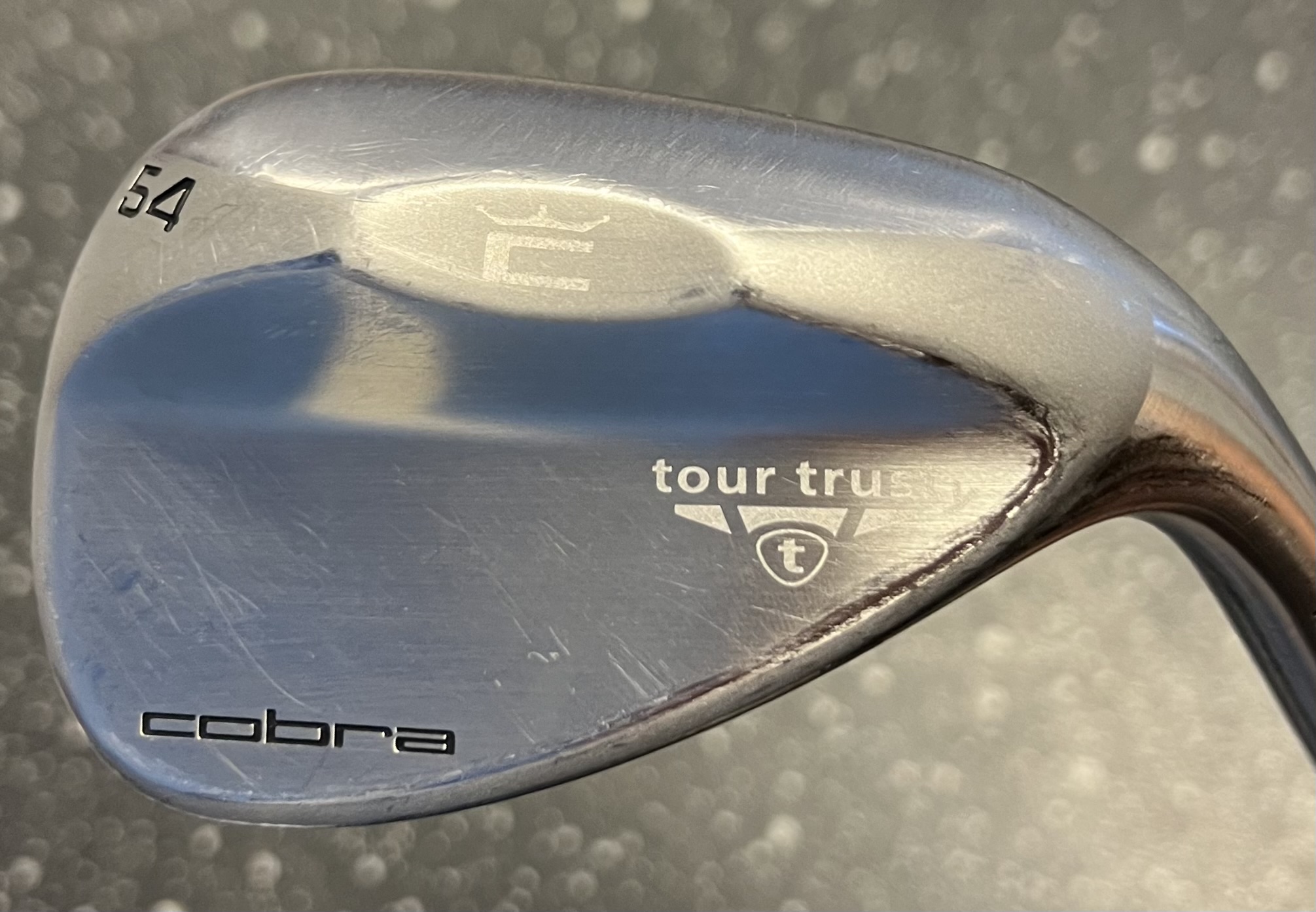 Cobra Tour Trusty  54 grader