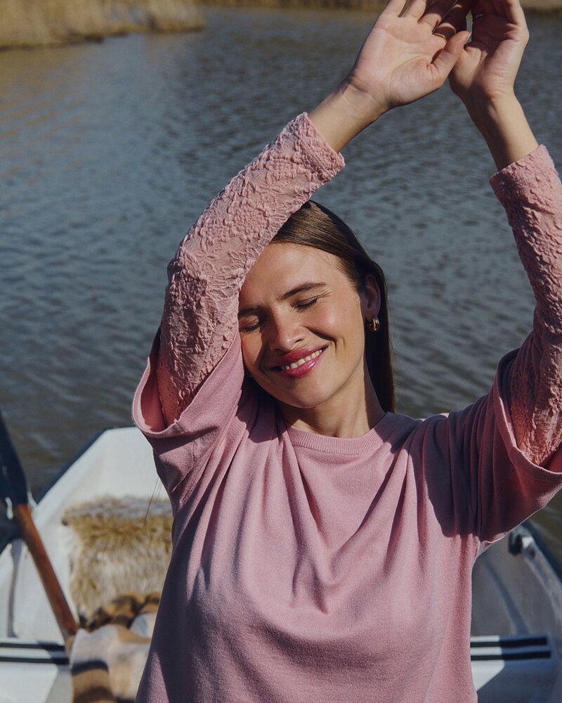 Jumper Conny finstickad gammelrosa