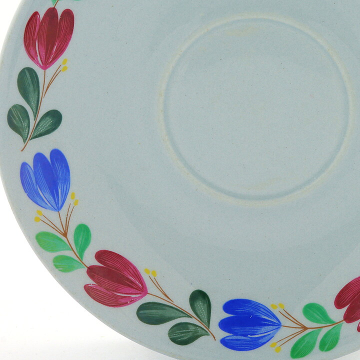 Teacup Saucer with Flower Decor 14 cm (Arabia 1960s)  [Sample Images]  [Free Shipping]