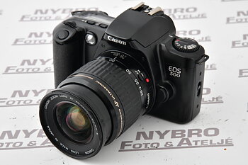 Canon EOS 500 + EF 28-80 /3,5-5,6 II Ultrasonic.