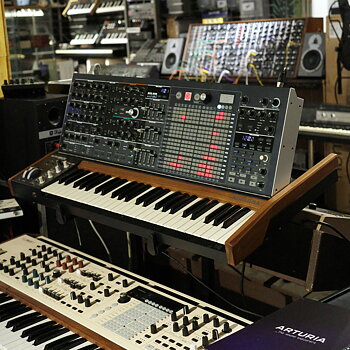 Arturia Matrixbrute, beg