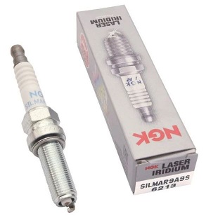 NGK Silmar9A9S  Tändstift CRF250 - CRF450  (31909MENA31)  6213 - 2