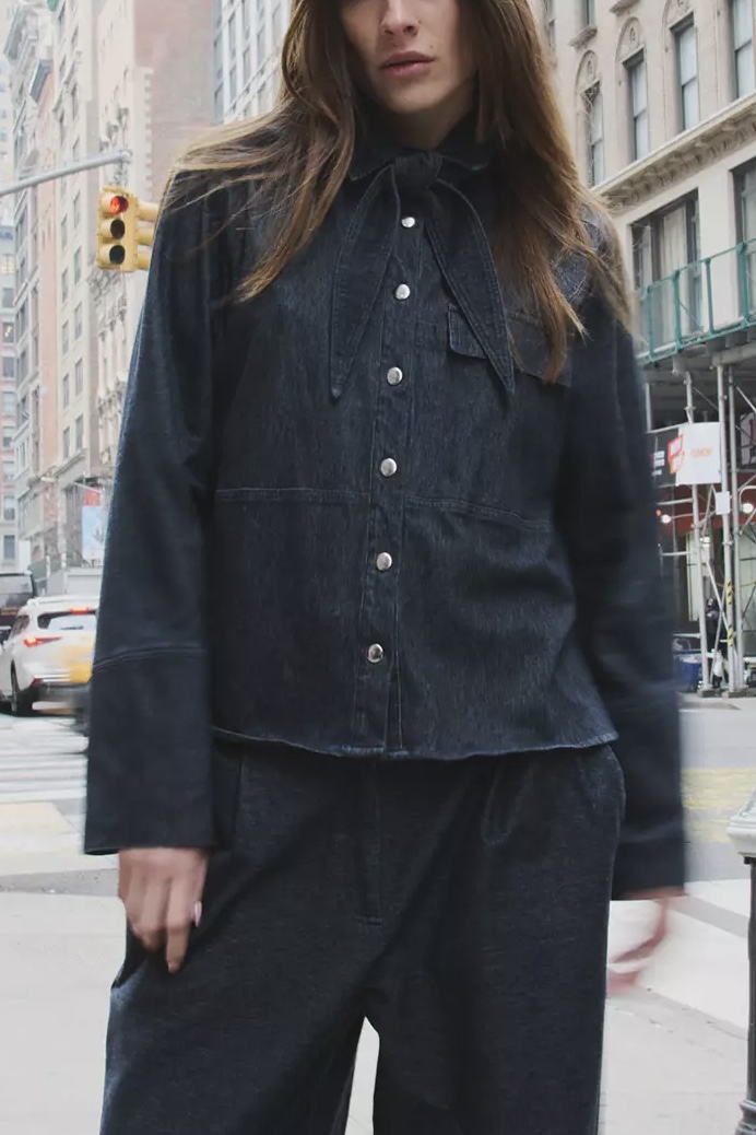 Leveté Room - Titus 2 Shirt Mid Blue Denim - 3