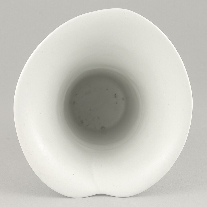 Carl-Harry Stålhane (1950s) White Flared Vase 13 cm