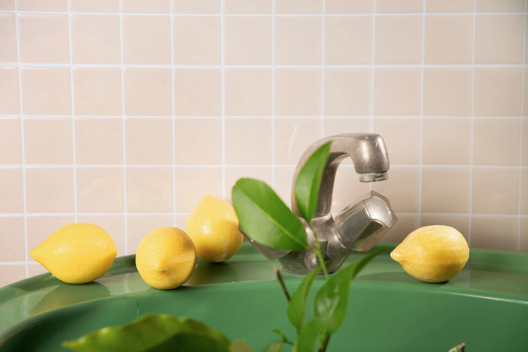 Fast tvål - Citronformad med Citrondoft 120g - 3