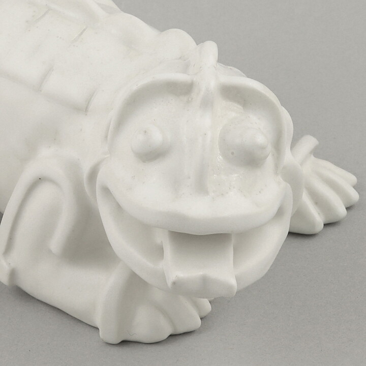 ヴィルヘルム・コーゲ  白いドラゴンの子供  13/9cm  1940年代