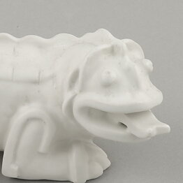 Wilhelm Kåge (1940s) White Dragon Puppy 13/9 cm