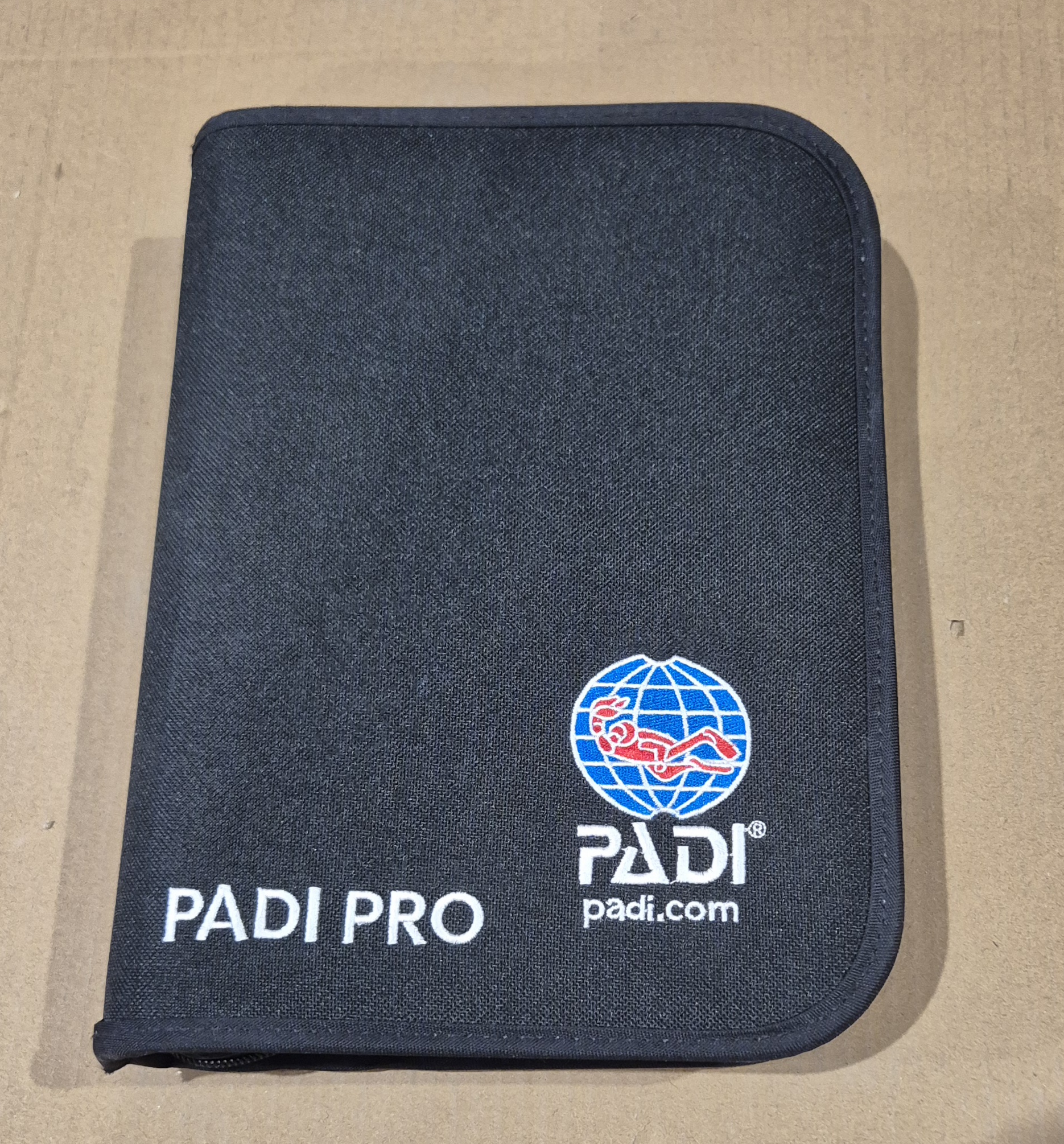 PADI PRO Loggbokspärm *NY*
