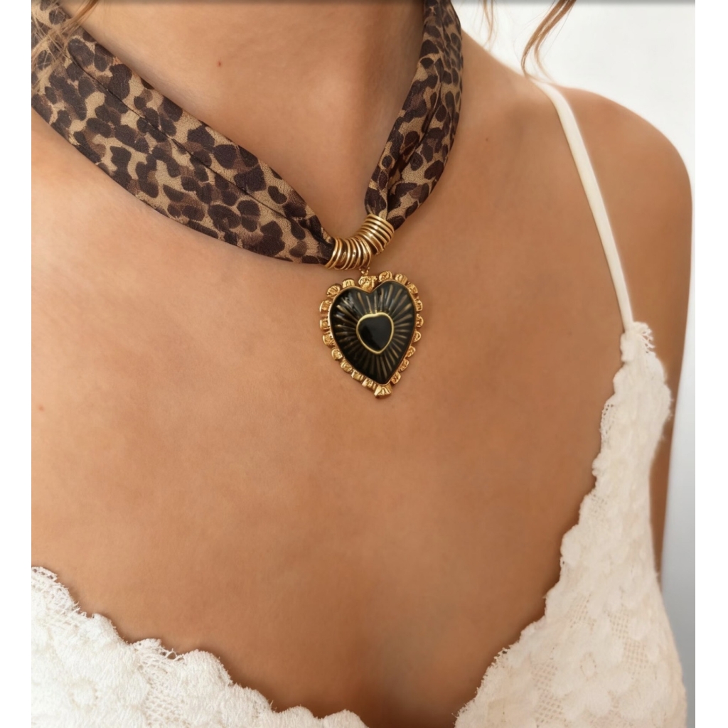 Scarf necklace