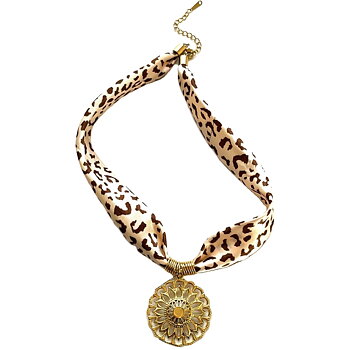 Scarf necklace 