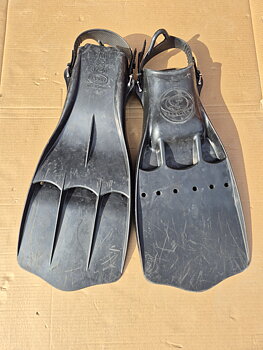 Ursuit Jet Fin, M (37-40)