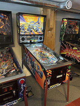 Pinball - Indianapolis 500 - sold by individual 