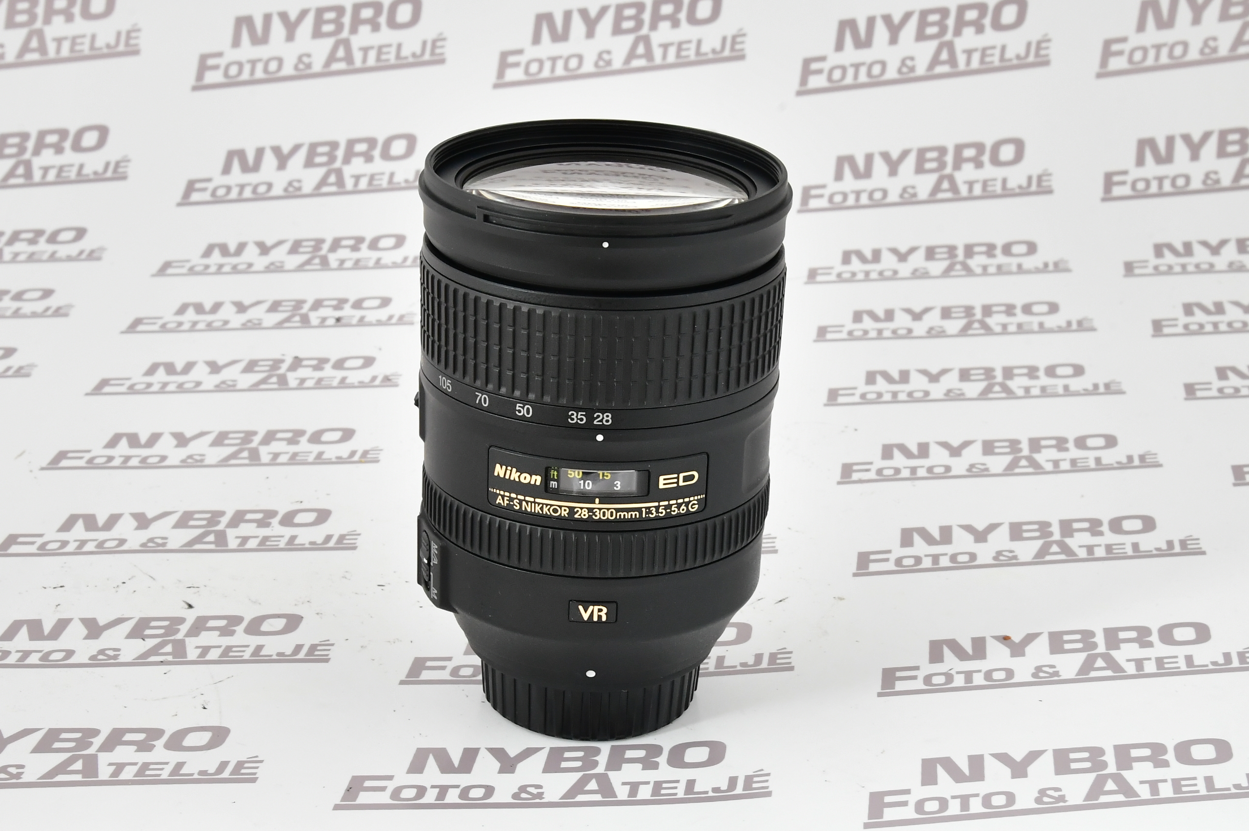 Nikon Nikkor AF-S 28-300/3,5-5,6 G ED VR - 2