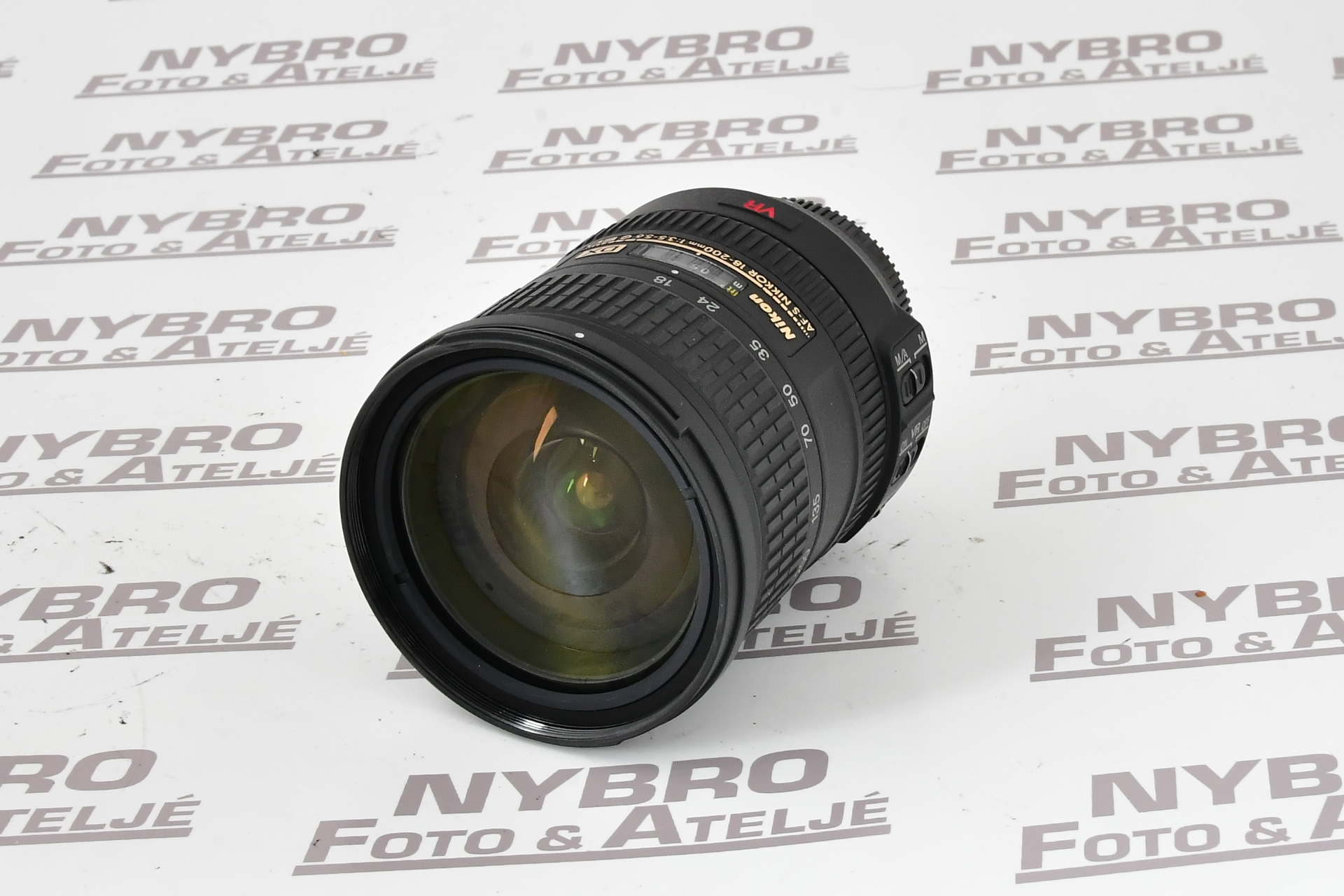 Nikon Nikkor AF-S DX 18-200/3.5-5.6G IF-ED VR