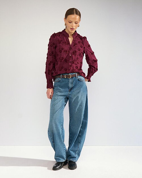 Blus Lenea broderade blommor vinröd - 5