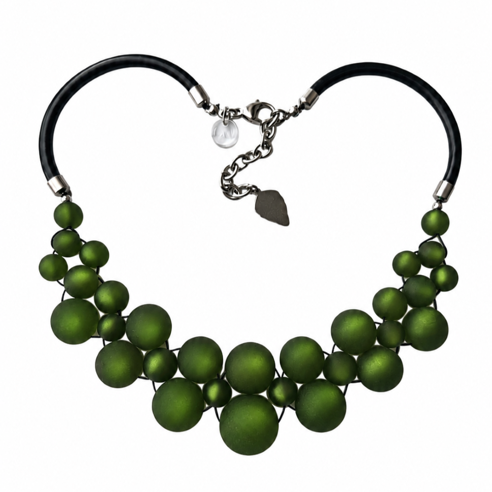 IAMLUND Orbit halsband mossgrön