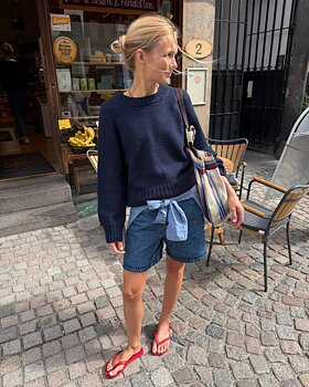 PetiteKnit Vega Sweater (23 m st 3)