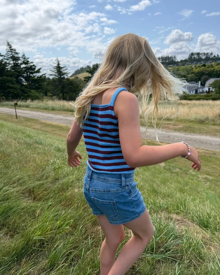 PetiteKnit Emmy Top junior (1-12 år) (20 m st 3,5) - 3
