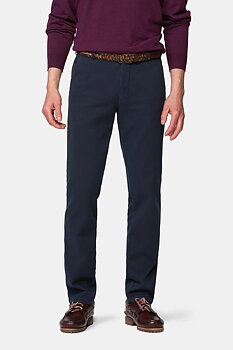 Blå (navy) chinos i Cosy Twill, och modern passform (Meyer / Bonn)