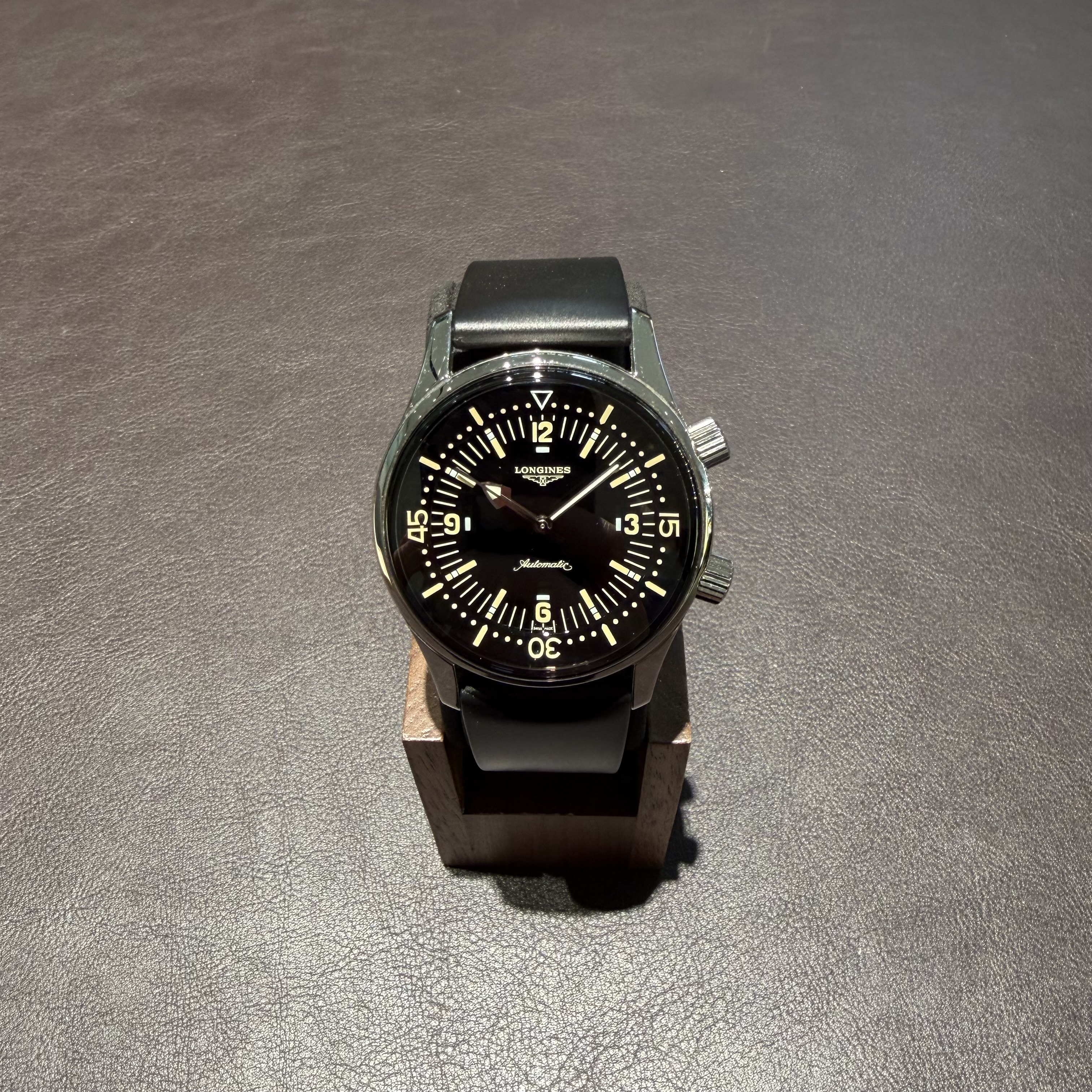 Longines Legend Diver 39 svart