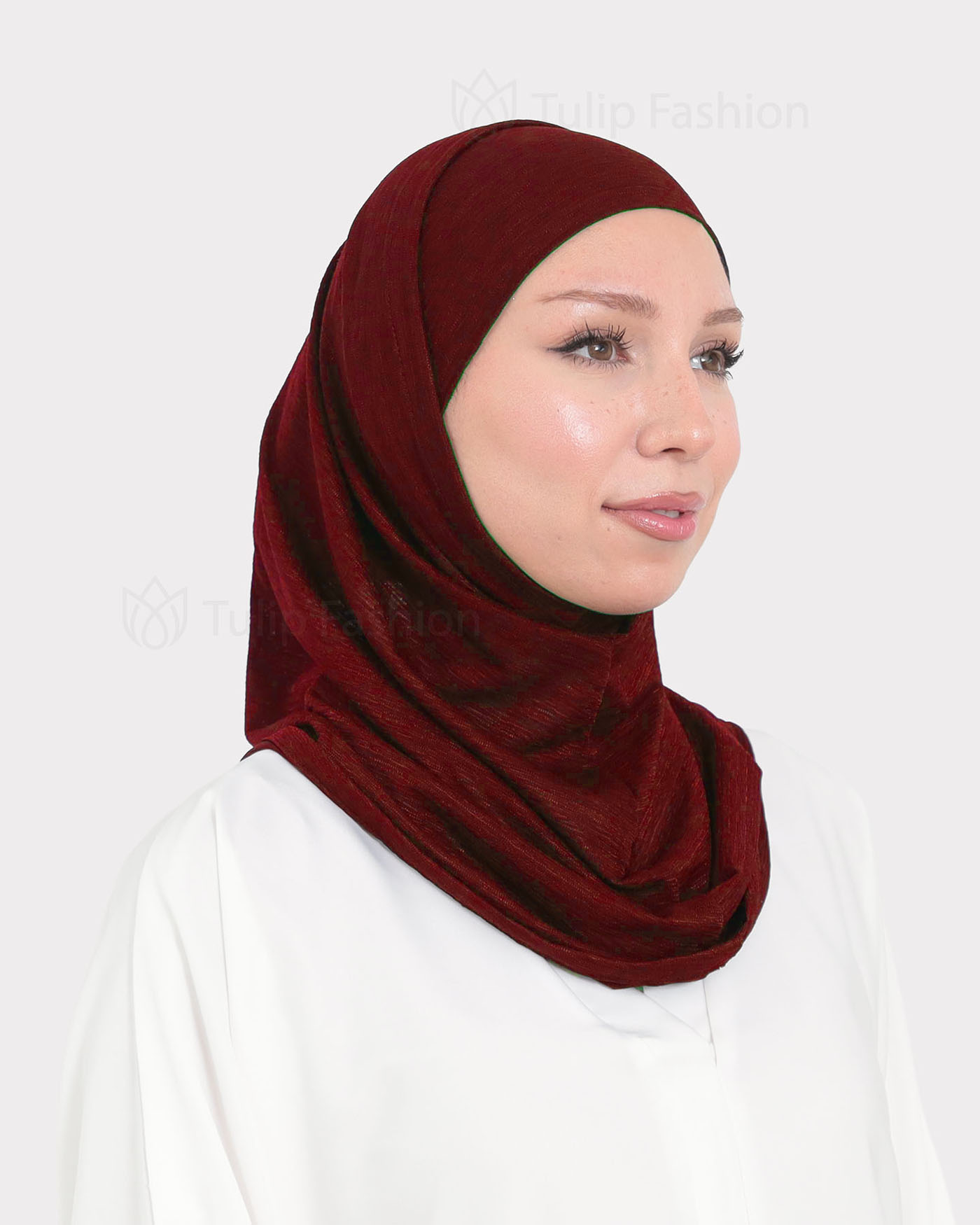 Hijab - Al Amira Lycra Metallic - Maroon