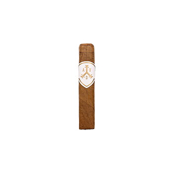 ADVentura The Royal Return Queen's Pearl Tear Petit Corona