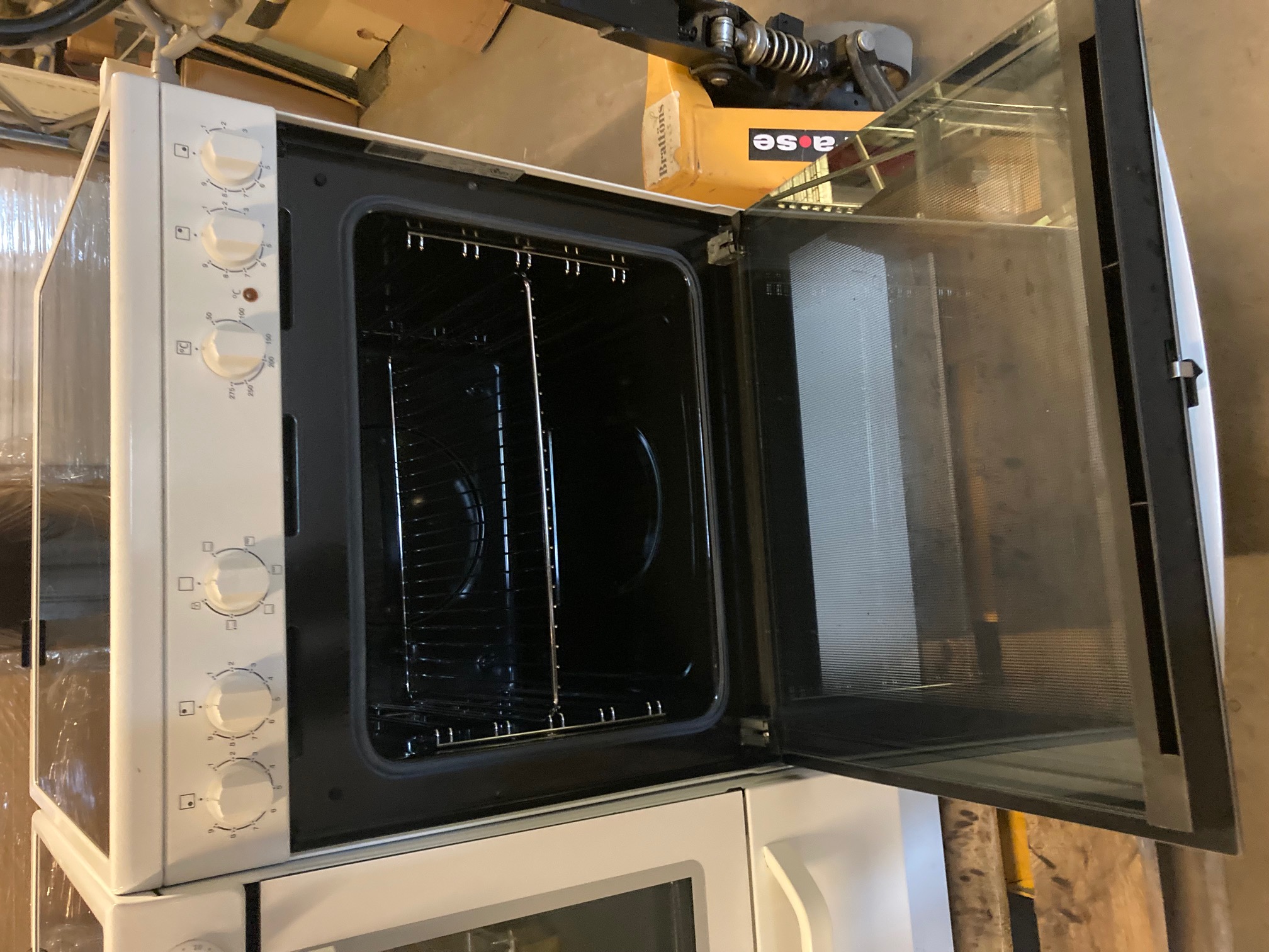 Electrolux spis med glaskeramikhäll – EKC6010W - 2