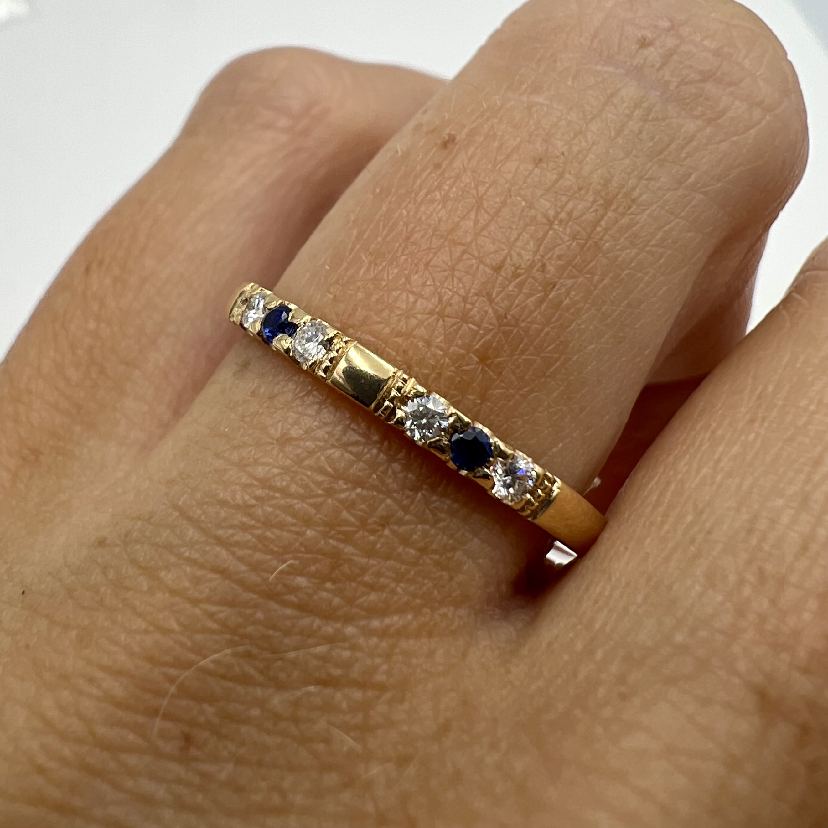 Ring Natalia safirer diamanter guld 18 karat 