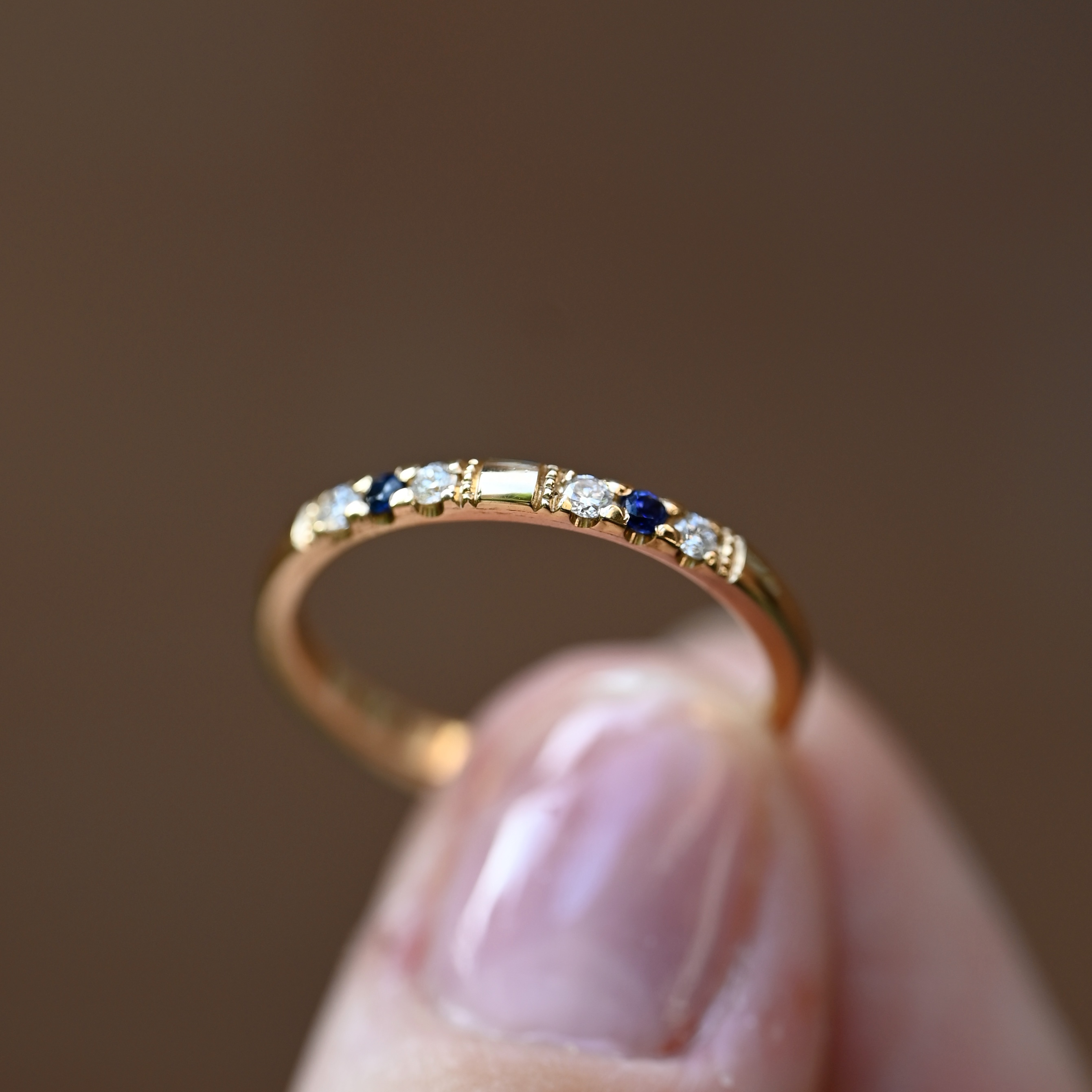 Ring Natalia safirer diamanter guld 18 karat