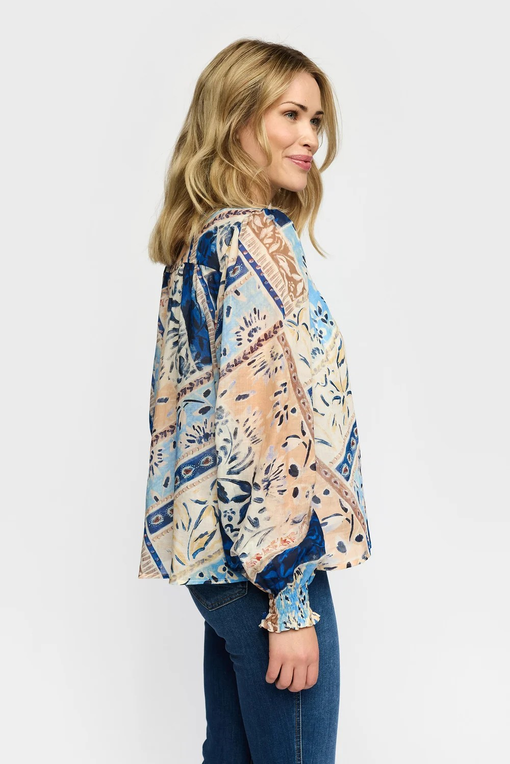 Fia Blus - 2-Biz - 3