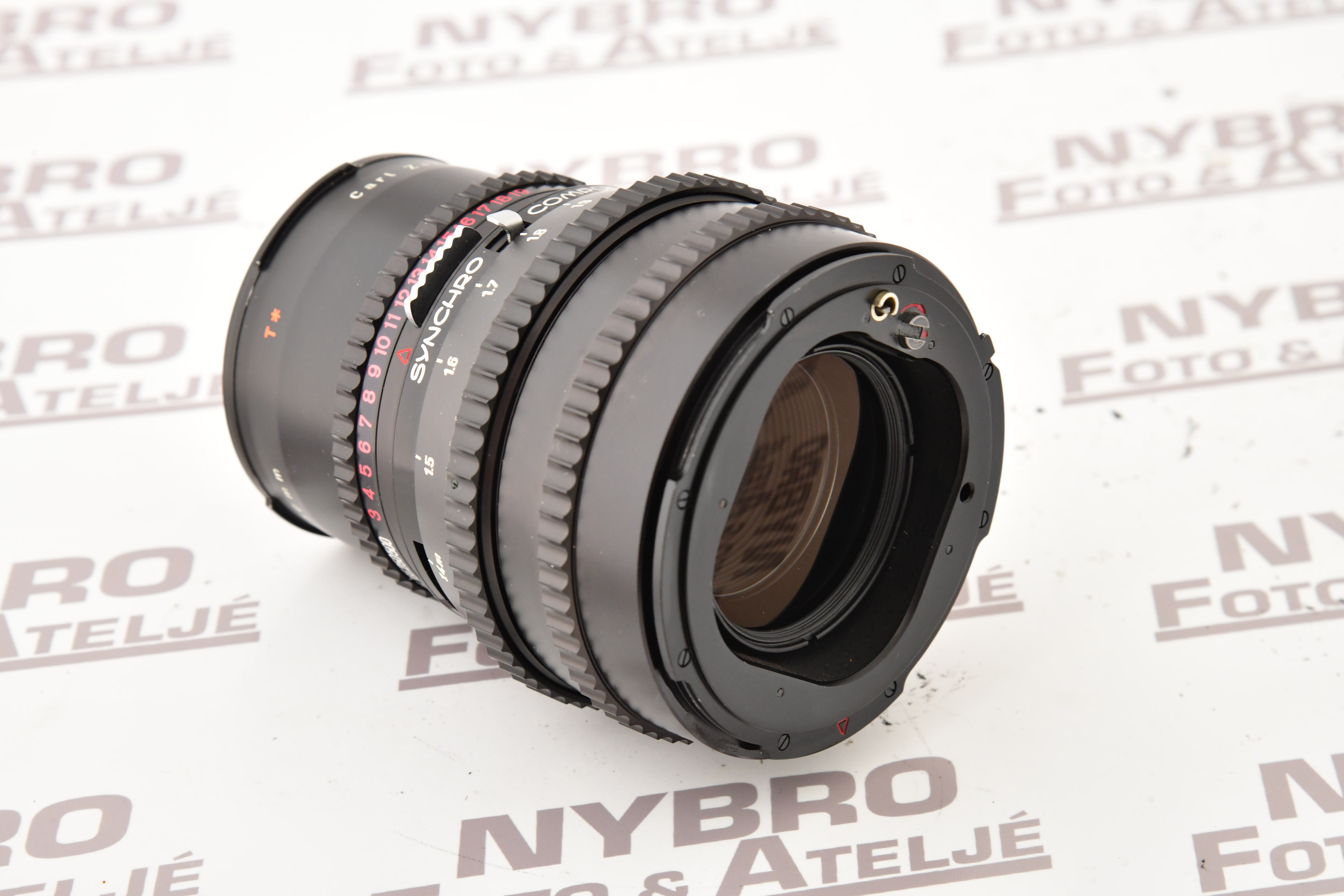 Hasselblad Carl Zeiss Sonnar C 150 / 4 T* - 2