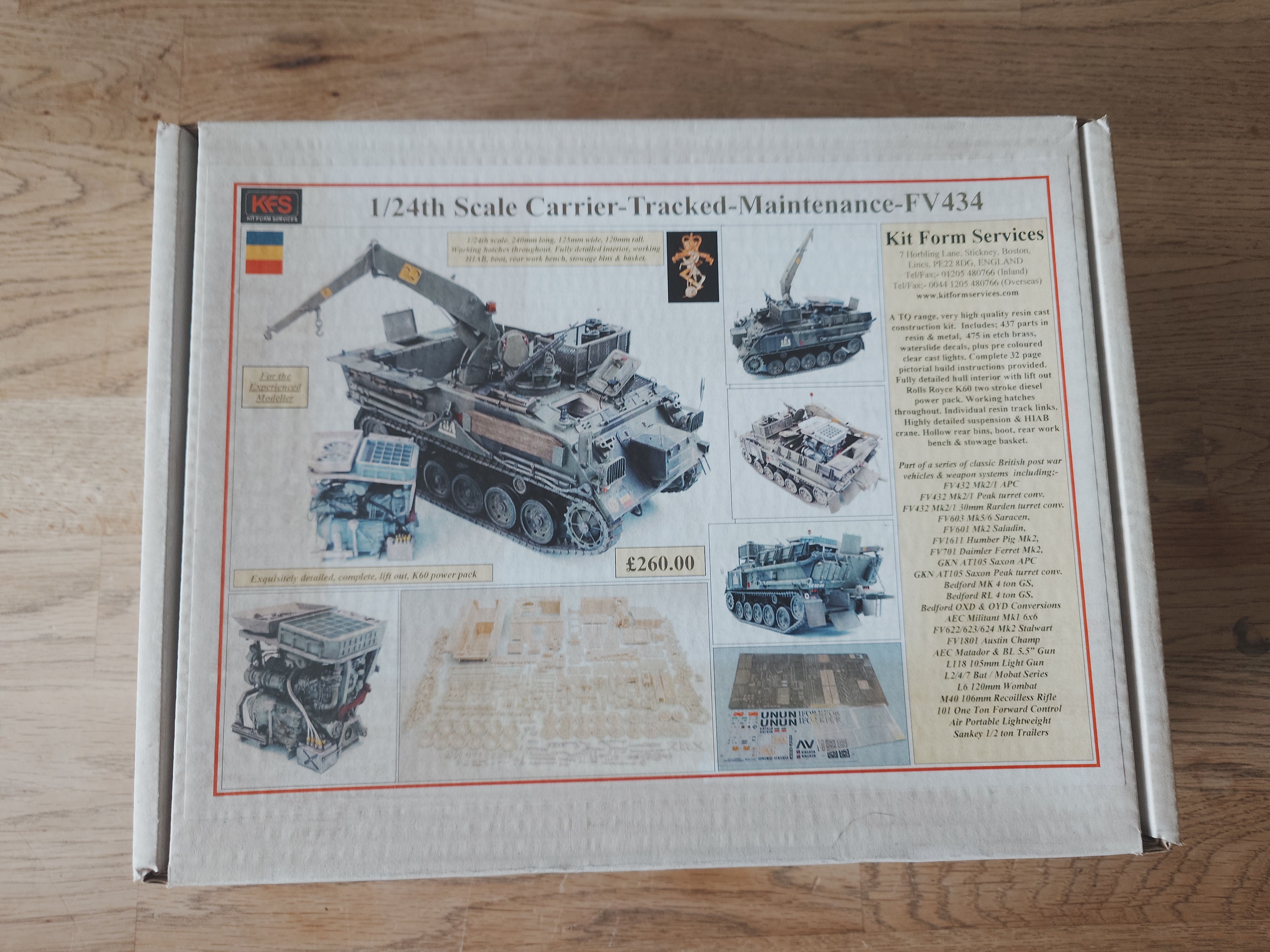 Carrier-Tracked Maintenance FV434 ,1/24 scale