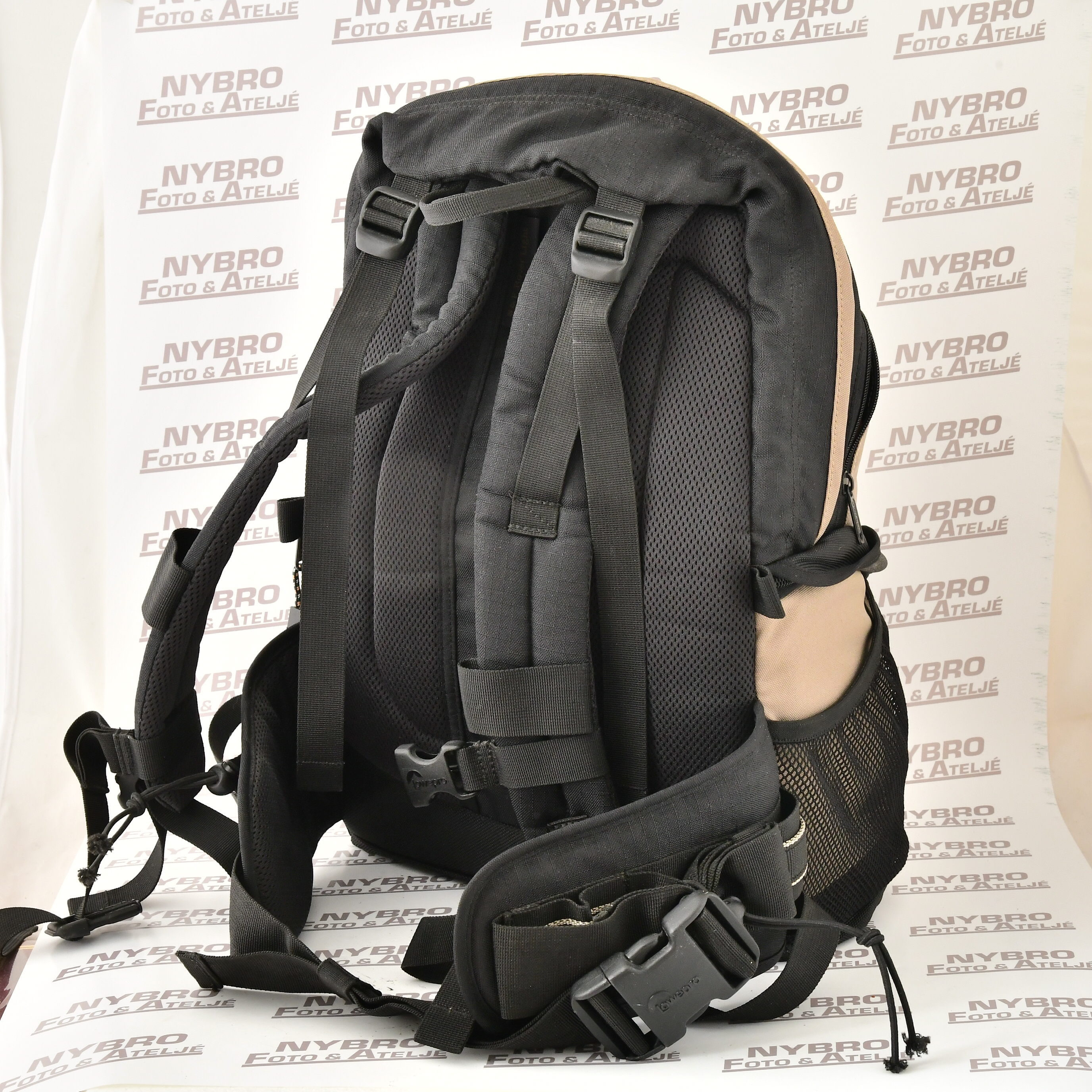 Lowepro  S & F Rover Light - 2