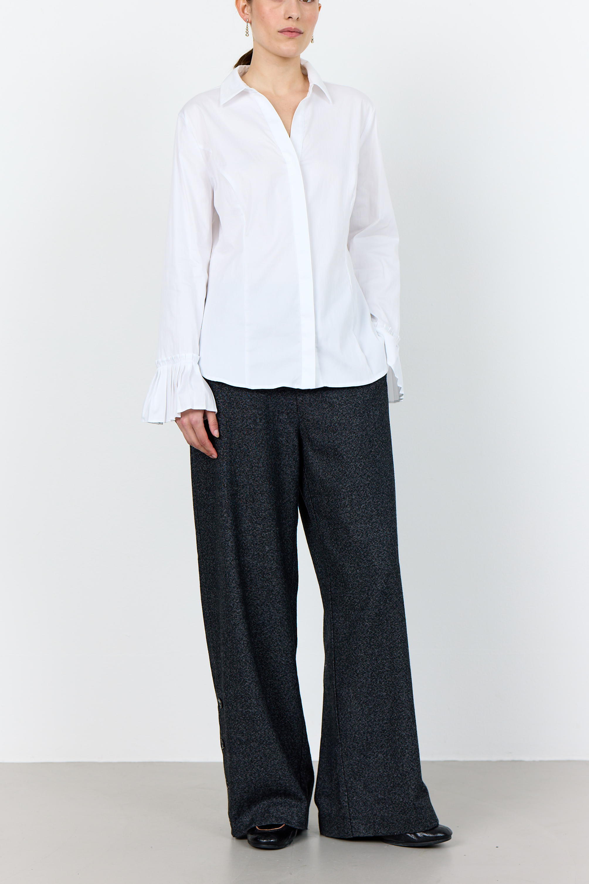 Leveté Room - Isla Solid 130 White - 3