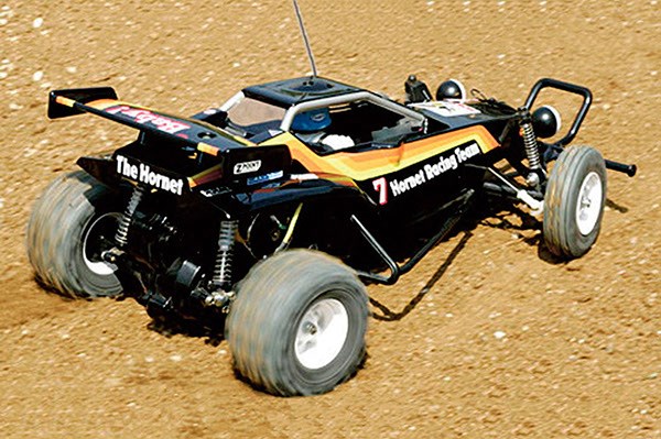 Tamiya 58336 1/10 R/C The Hornet - 3