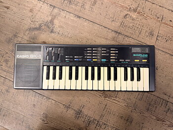 Casio SK1 Sampling Keyboard, beg 