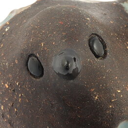 Bengt Wall (1960s) Brown Swelling  Bird with Relief Decor 6 cm (2)