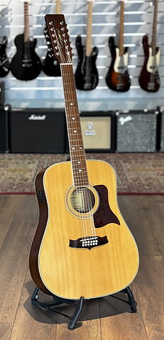 Tanglewood TW15 / 12 NSB -  helsolid 12-strängad