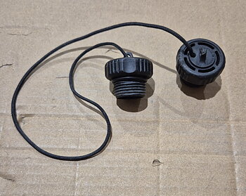 Male DIN Dust Cap  för dubbelpaket
