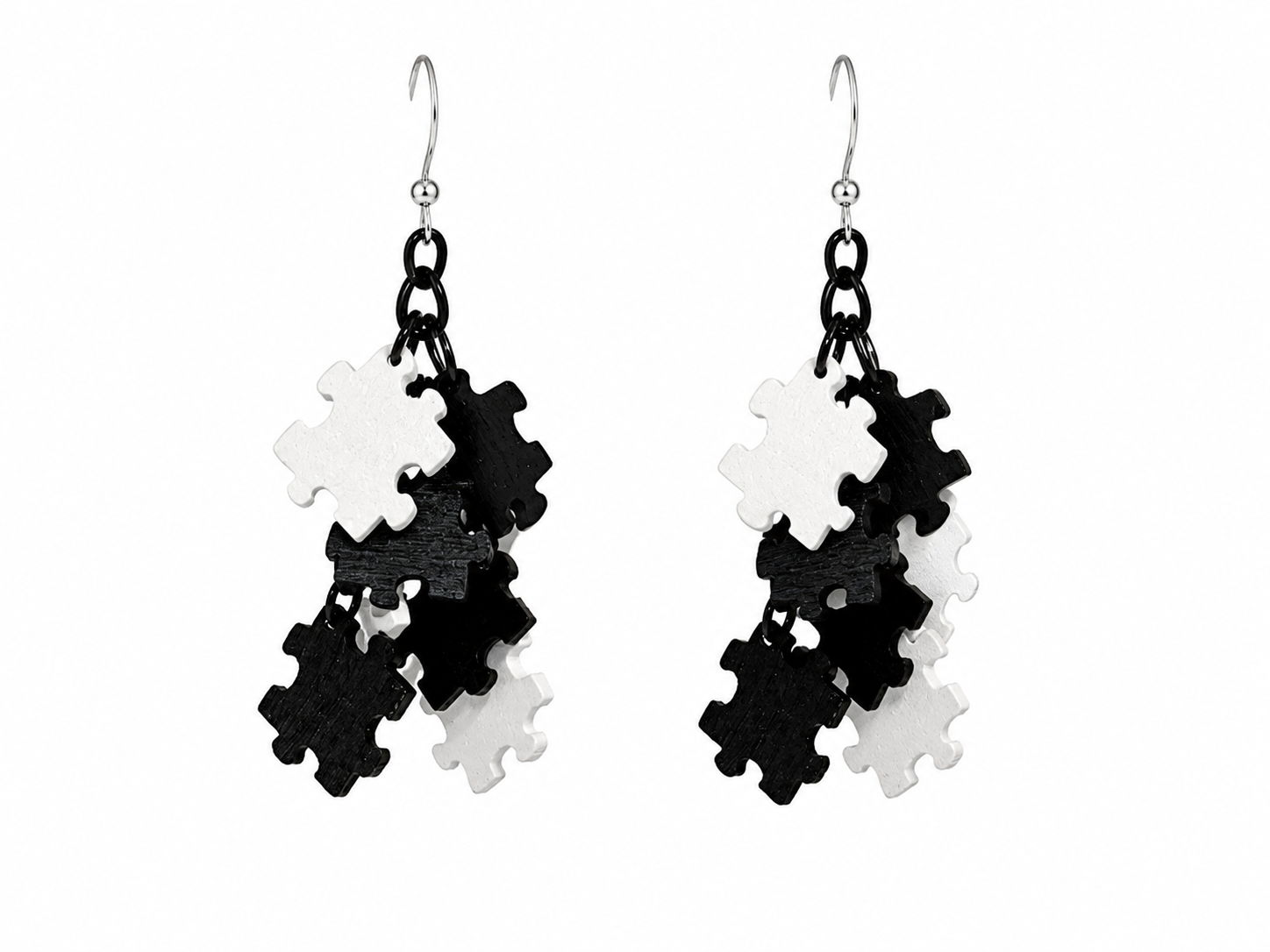 Earrings puzzle black & white