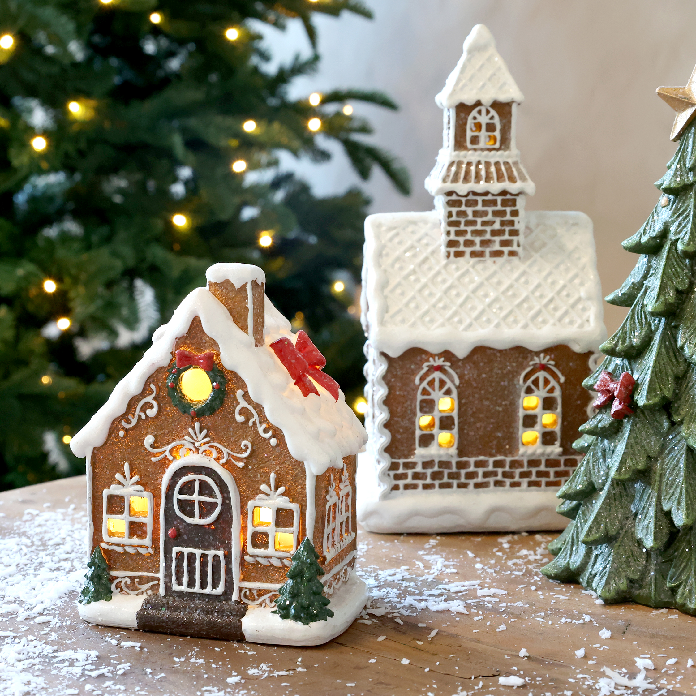 Pepparkakshus med ledbelysning - 13x10 cm - 2