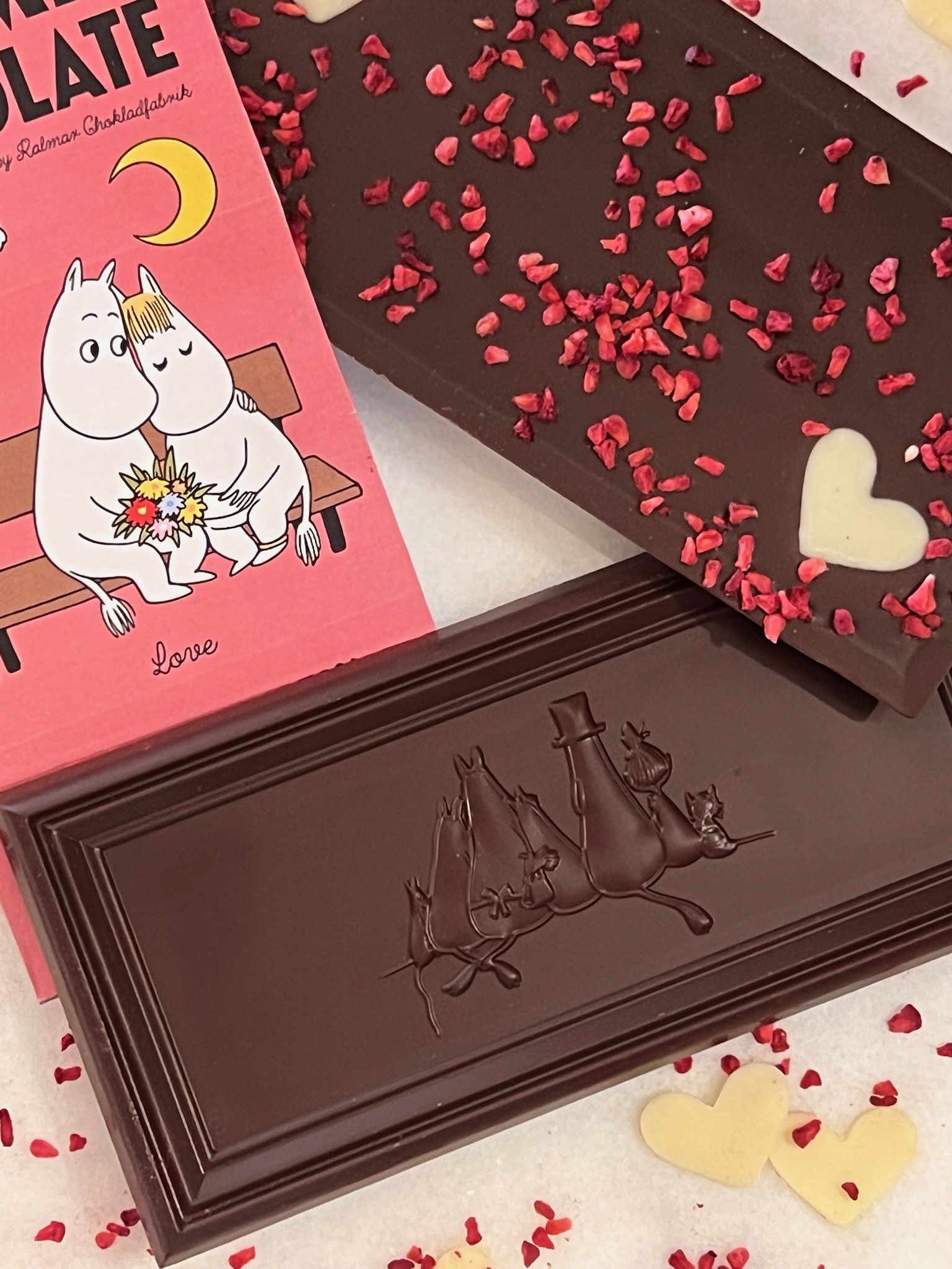 Organic Moomin Chocolate 'Love' - Mörk choklad 70% med hallon - 5
