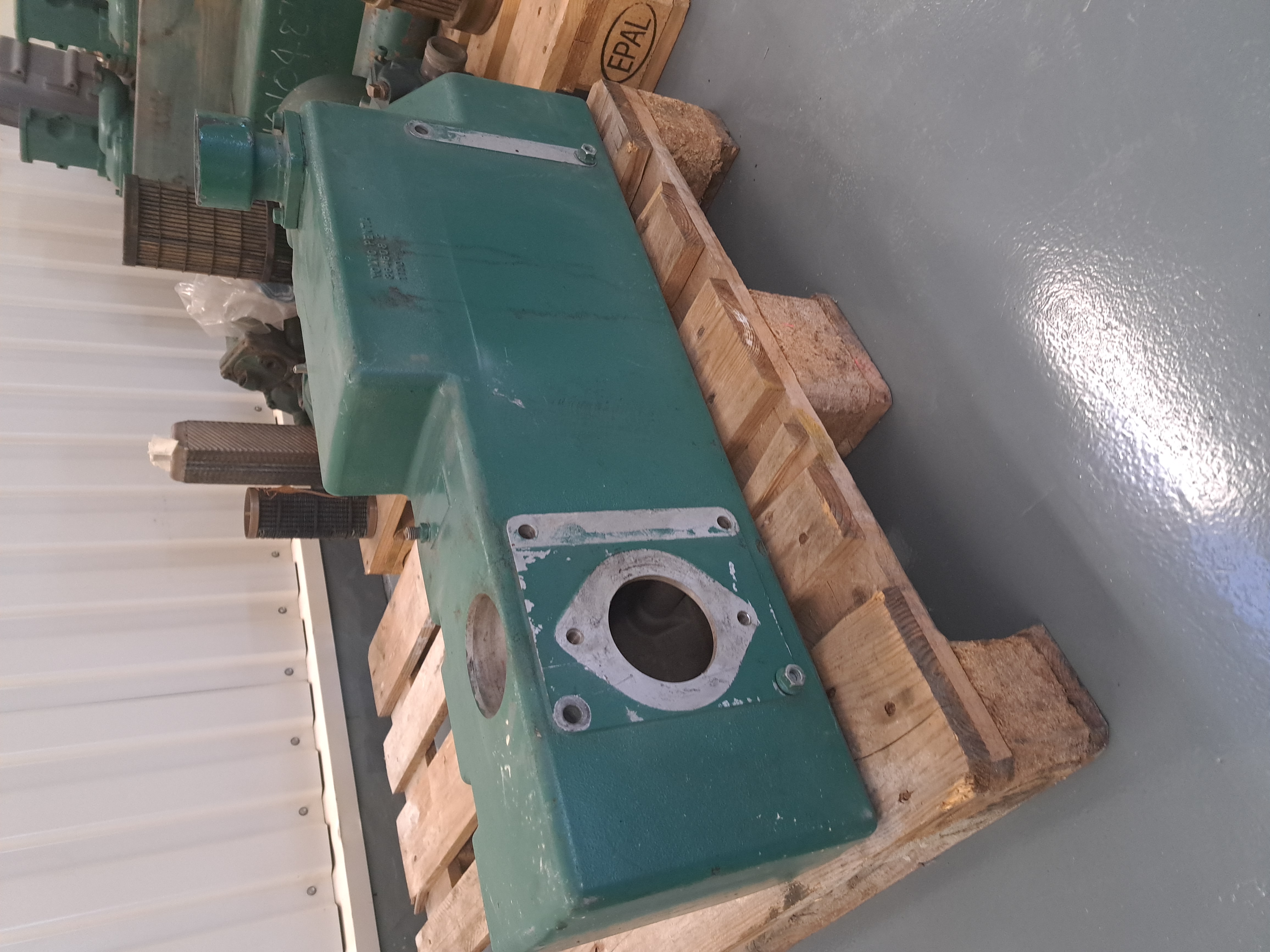 Expansion tank - 4