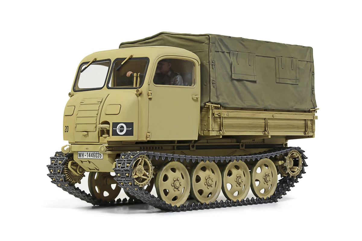 Tamiya 35394 1/35 German Tractor RSO/01