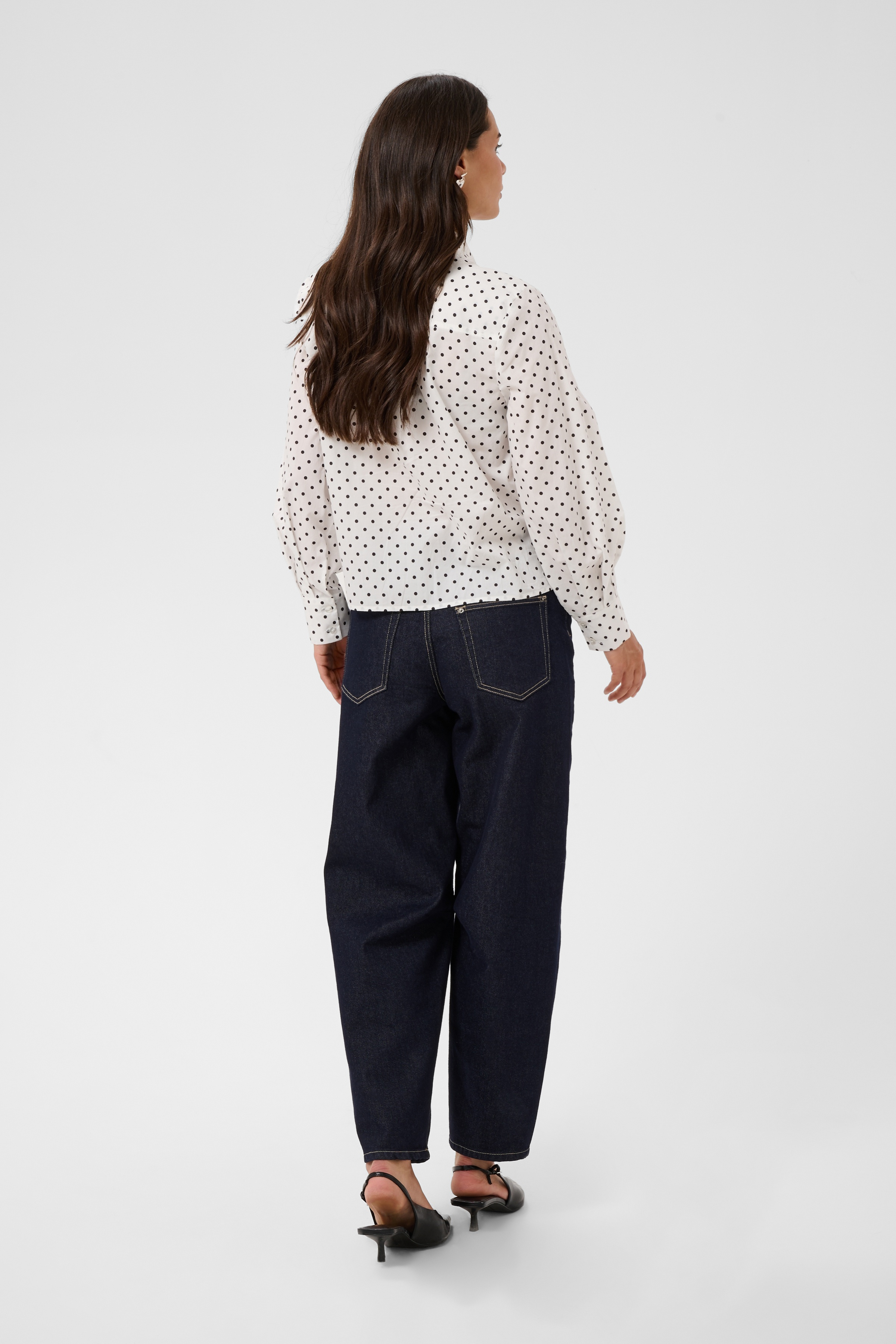 KAmilly Shirt Vit knytblus med svarta prickar - 5