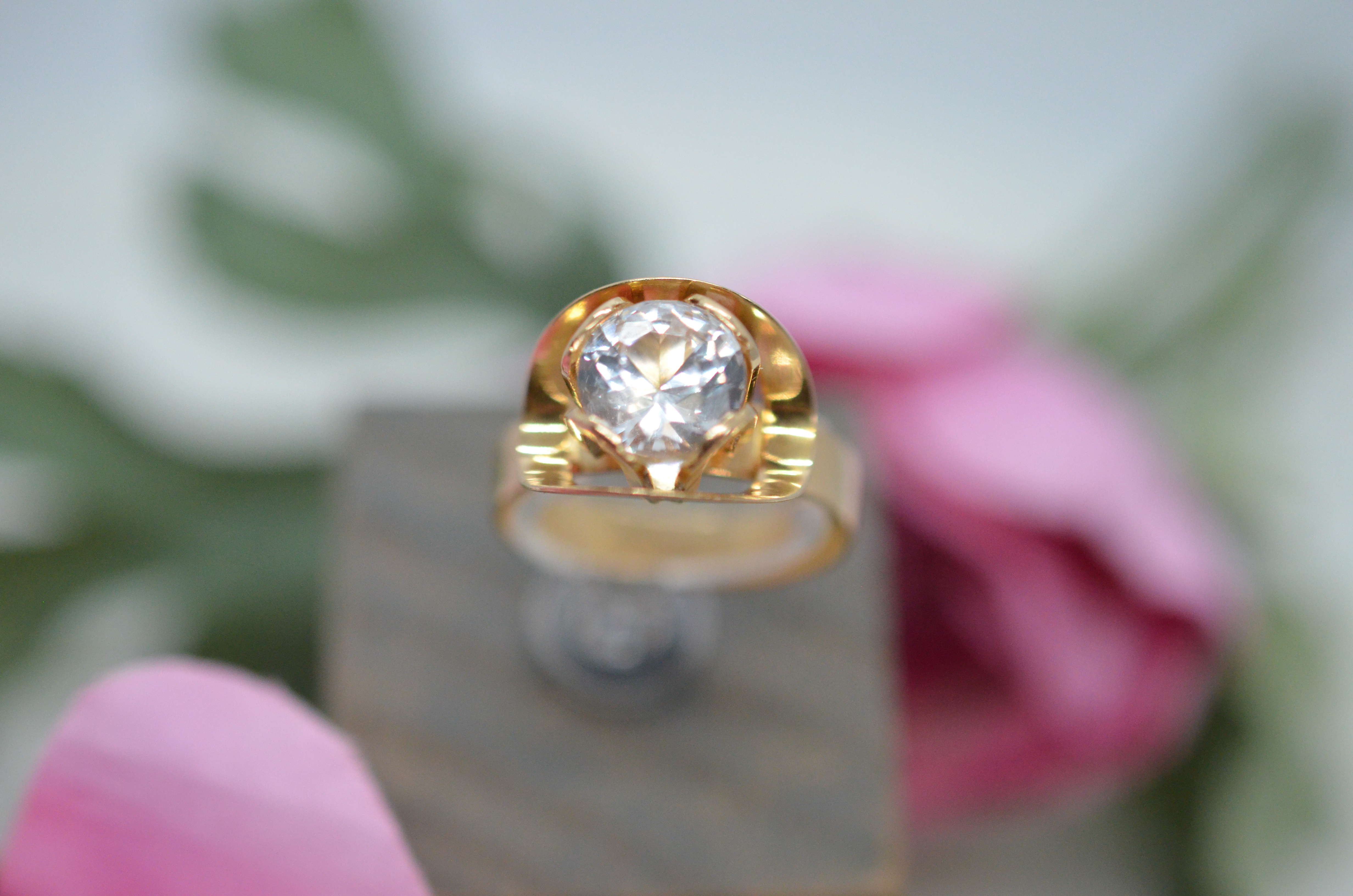 Vintage 18k guldring med bergkristall