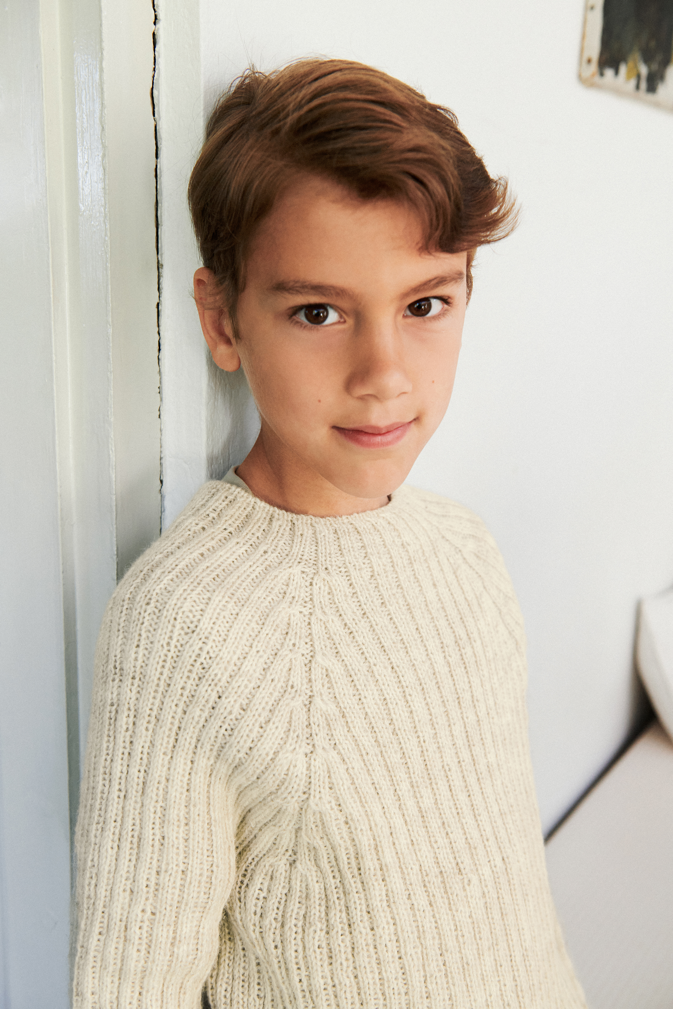 Sandnes Theo Sweater junior 2605_05 (2-14 år) (32 m ribb st 3) - 2